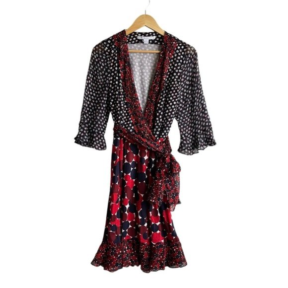 DVF Diane von Furstenberg Nieves Scarf Wrap Dress Size 10 Red Navy - Picture 3 of 16